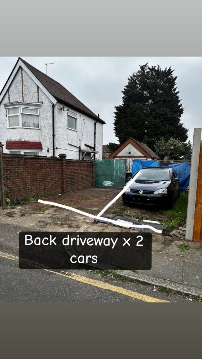 Photo of Amersham Avenue, Enfield, N18