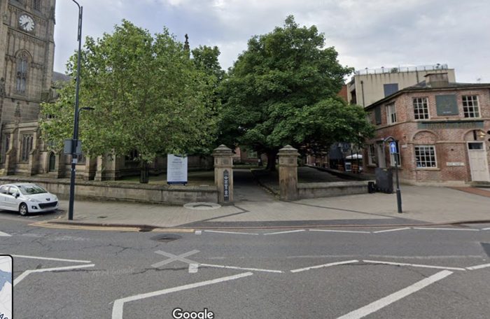 Photo of Leeds Minster, LS2