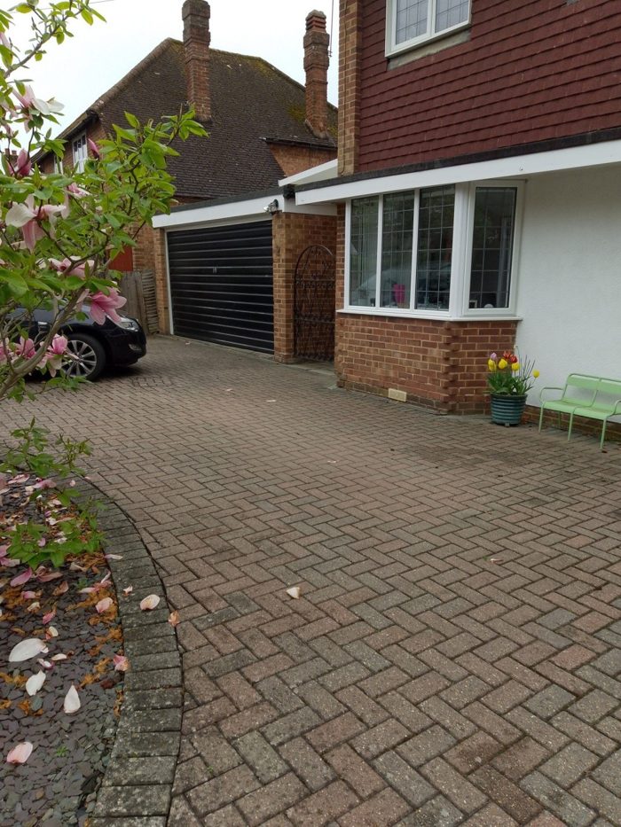 Photo of Silverlea Gardens, Gatwick, RH6