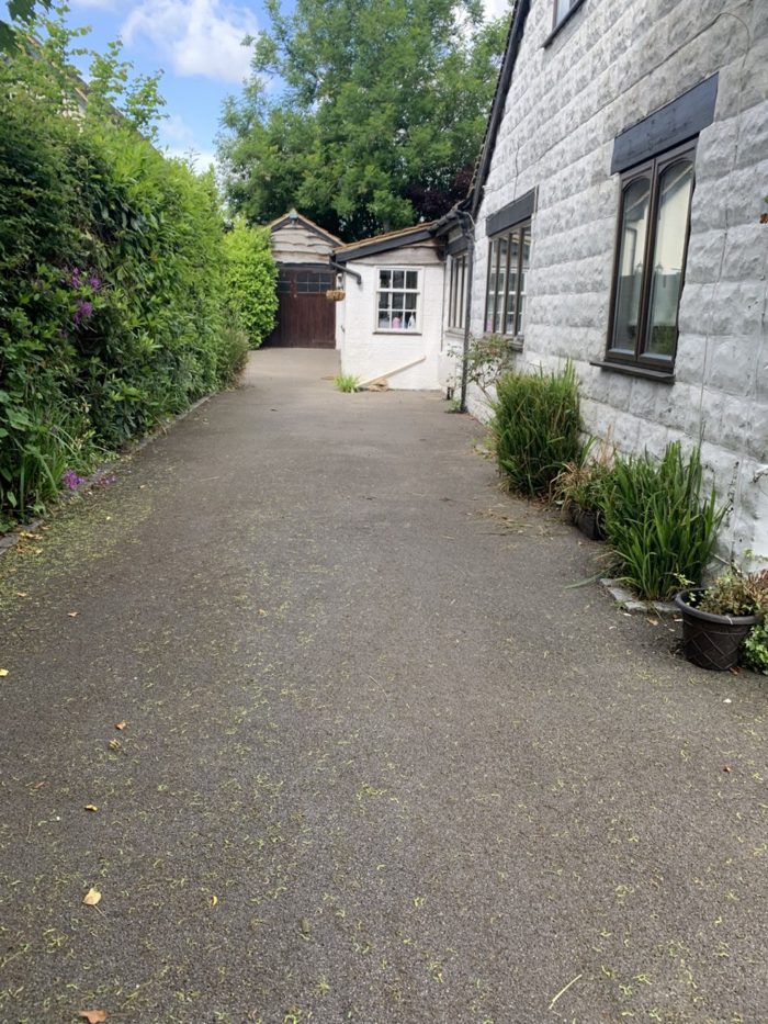 Photo of Bridge Cottage, Gatwick, RH6