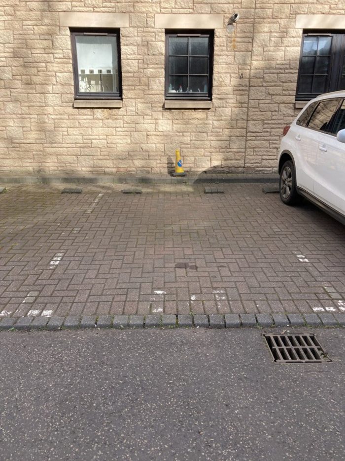 Photo of St Leonard's Hill, Edinburgh, EH8