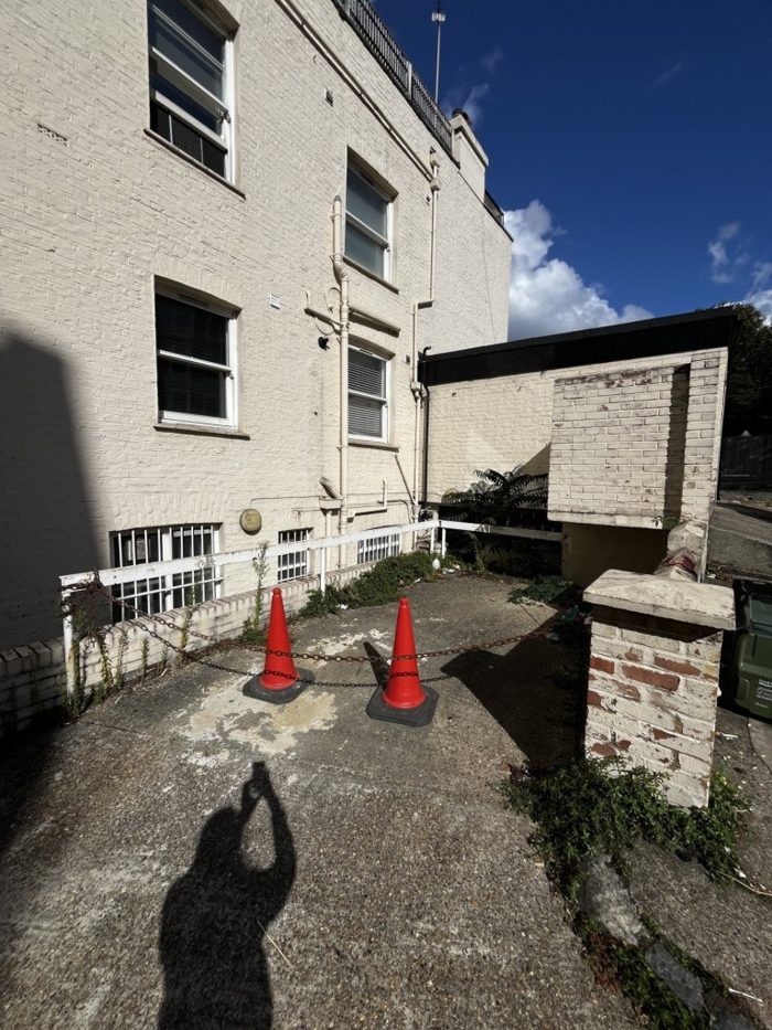 Photo of Cresswell Park, Lewisham, SE3