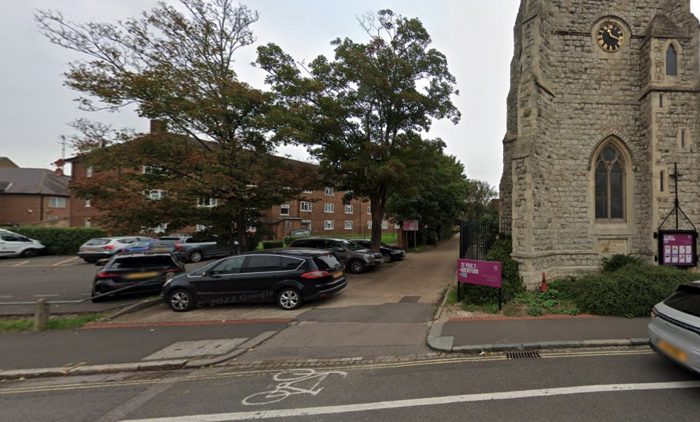 Photo of St Paul's Church, Richmond, TW8