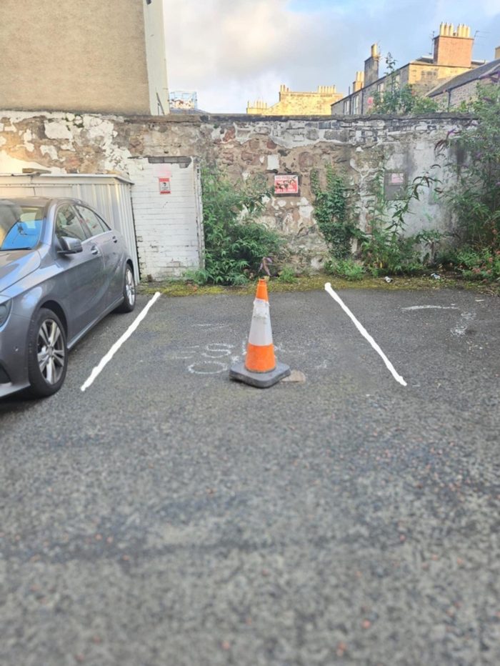 Photo of East Preston Street Lane, Edinburgh, EH8