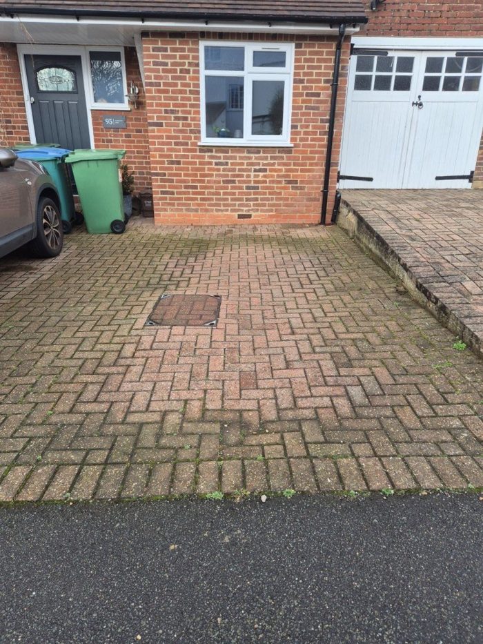 Photo of Cassiobury Park Avenue, Watford, WD18