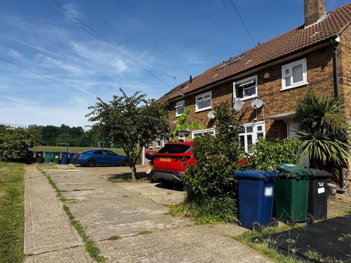 Photo of George Crescent, Barnet, N10