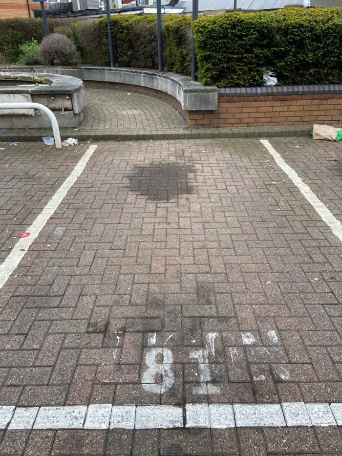 Photo of Mondial Way, Heathrow, UB3