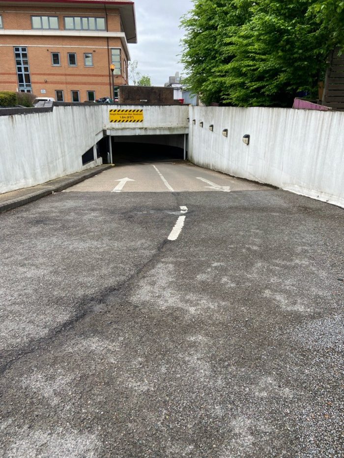 Photo of Mondial Way, Heathrow, UB3