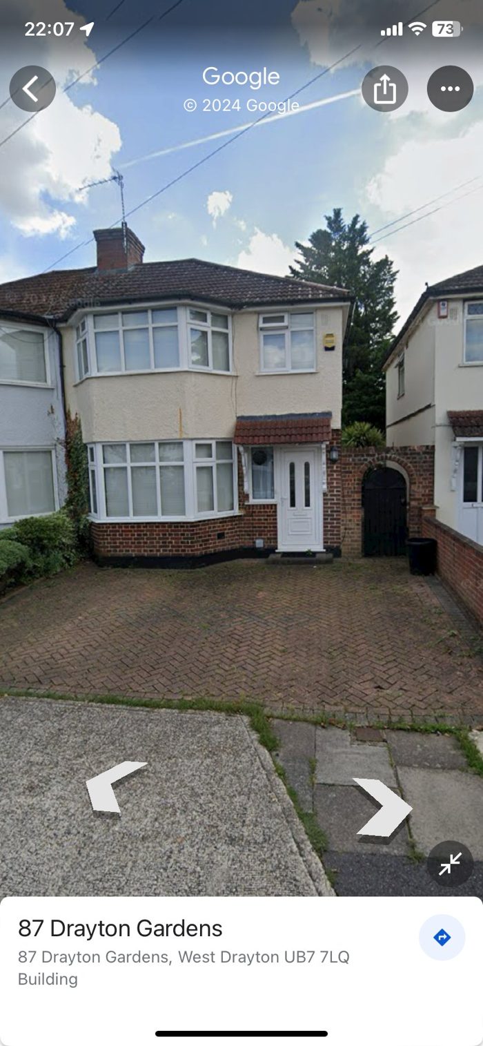 Photo of Drayton Gardens, Heathrow, UB7
