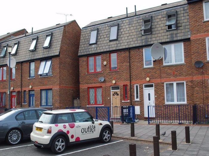 Photo of Grand Union Crescent, Hackney, E8