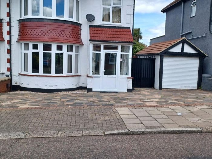 Photo of Clarendon Gardens, Brent, HA9