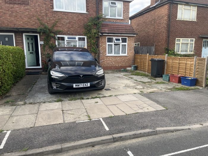 Photo of Cassiobury Avenue, Heathrow, TW14