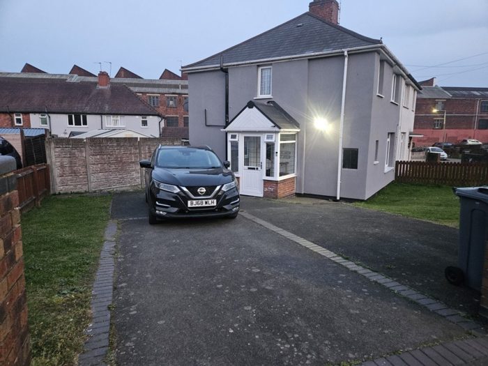 Photo of St, Sandwell, B71