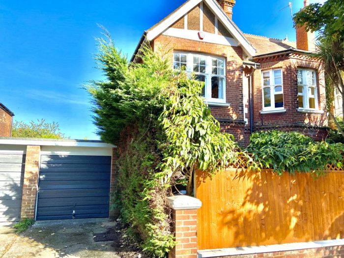 Photo of Pembroke Crescent, Brighton and Hove, BN3