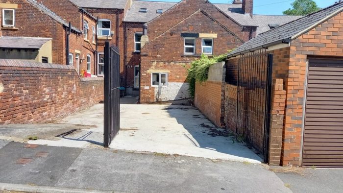 Photo of Hanover Square, Leeds, LS3