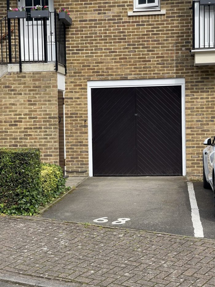 Photo of Selhurst Close, Putney, SW19
