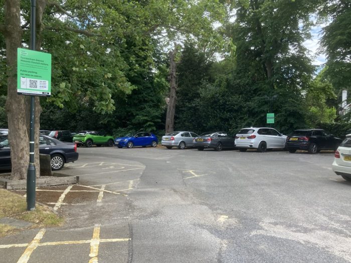 Photo of Cole Court, Richmond, TW1