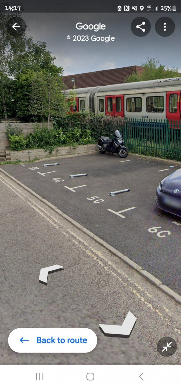 Photo of Dee Rd, Richmond, TW9