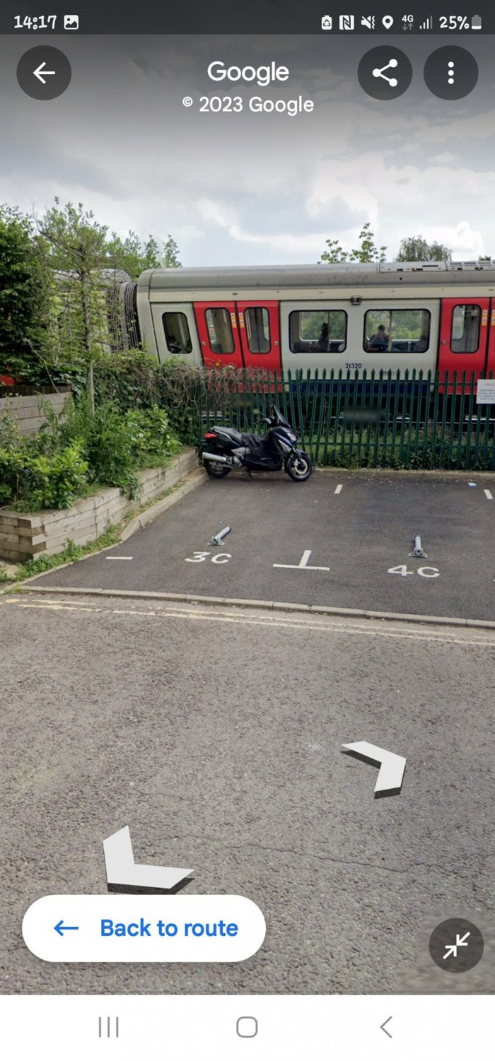 Photo of Dee Rd, Richmond, TW9