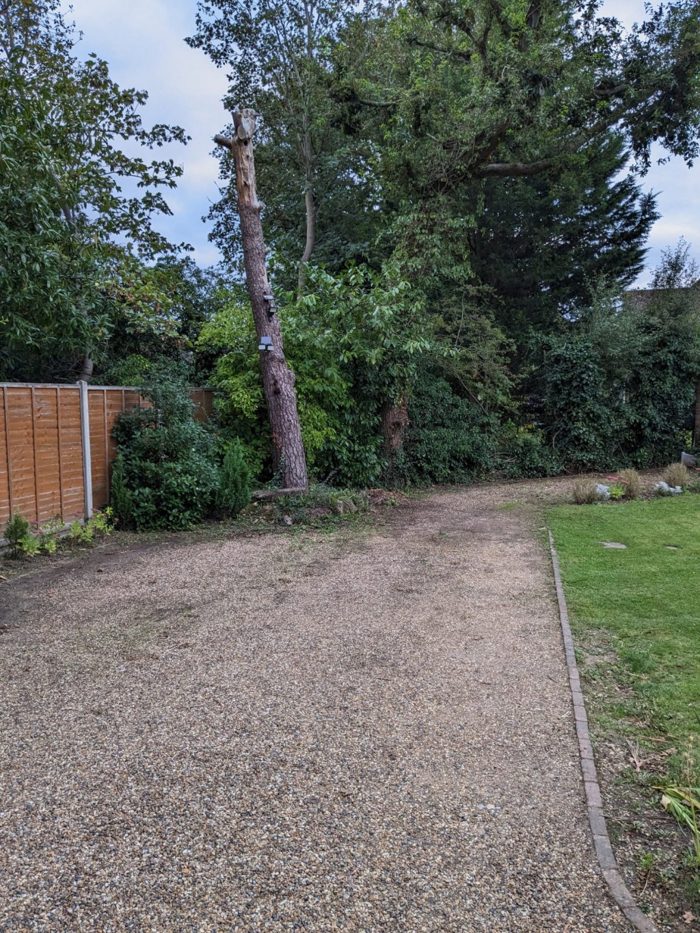 Photo of Nunsfield, Gatwick, RH6