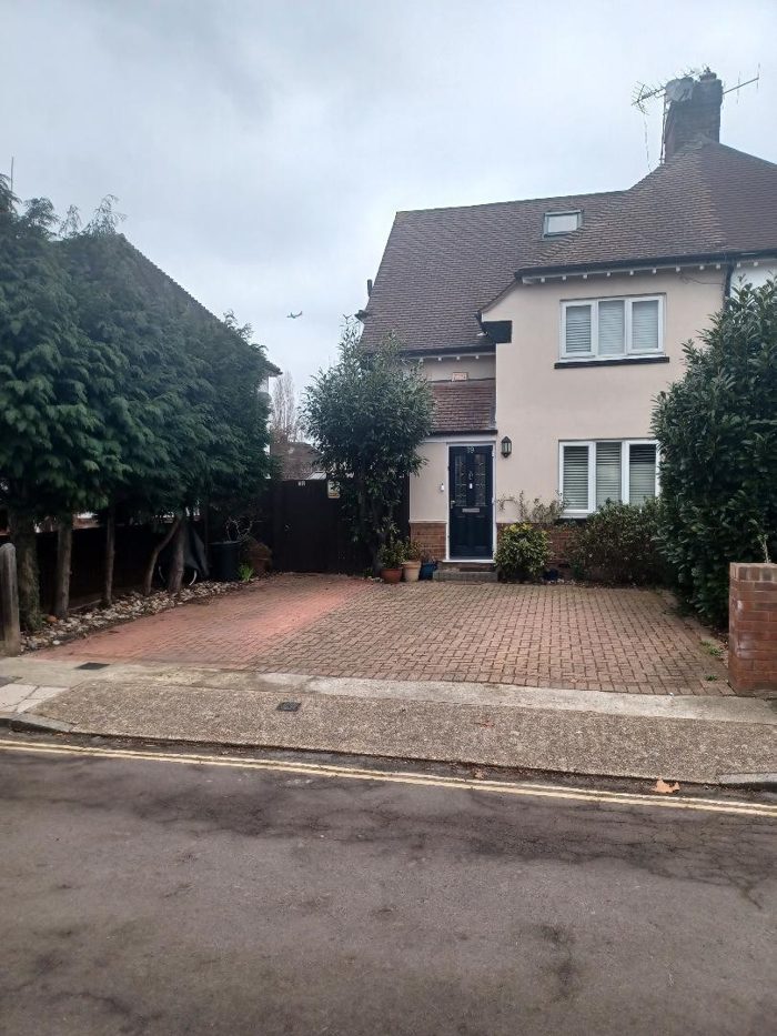 Photo of Glebe Side, Richmond, TW1