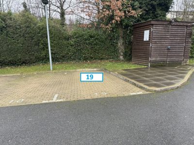 Parking, Brent Cross, NW11