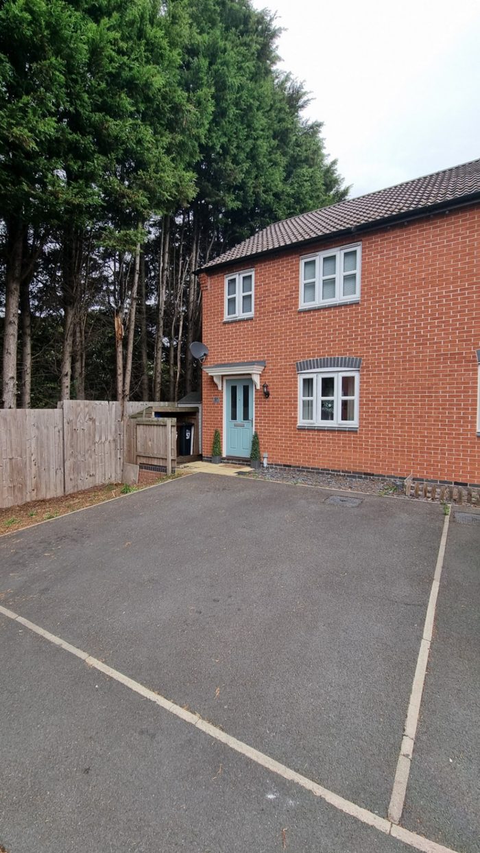 Photo of Cascade Close, East Staffordshire, DE14