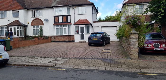 Photo of The Mount, Willesden, HA9