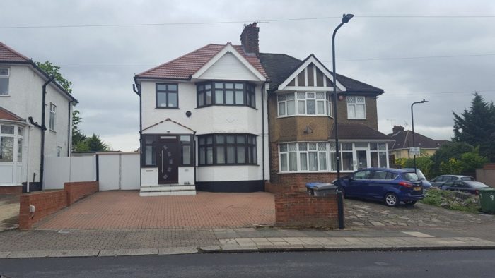 Photo of Kingsmere Park, Willesden, NW9