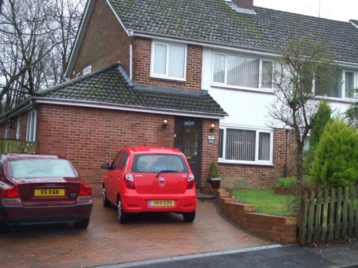 Photo of Queens Road, Winchester, SO22