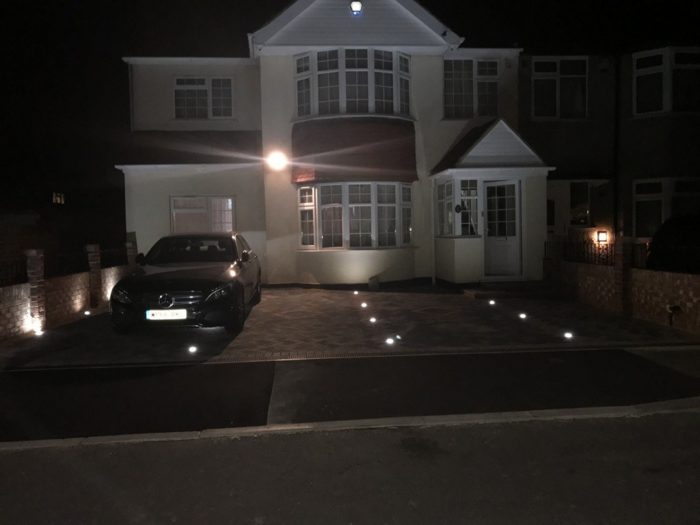 Photo of Richmond Avenue, Hillingdon, UB10