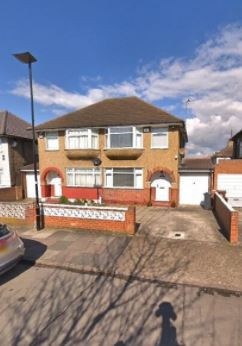 Photo of Staines Road, Heathrow, TW14