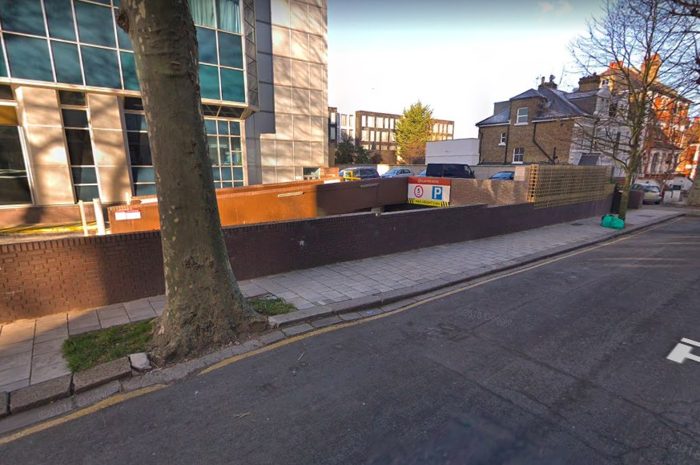 Photo of Chiswick High Road, Ealing, W4