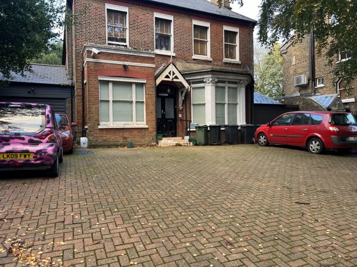 Photo of Hornsey Lane, Finsbury Park, N6