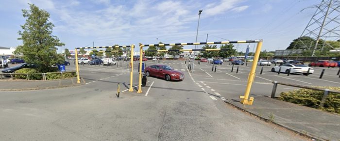 Photo of Tesco Superstore, Cheshire West and Chester, CH1