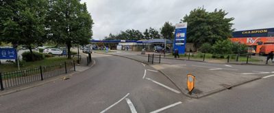 Tesco Extra, Wimbledon, KT3