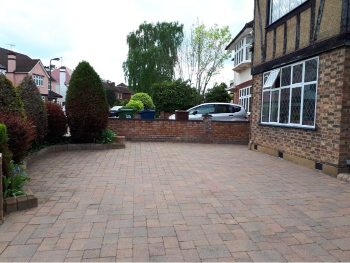 Photo of Dalkeith Grove, Harrow, HA7