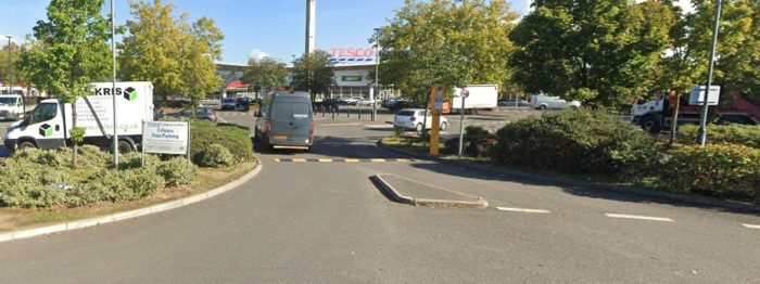 Photo of Tesco Extra, Willesden, NW10