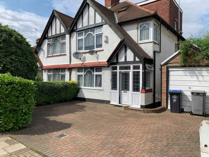 Photo of Clarendon Gardens, Brent, HA9