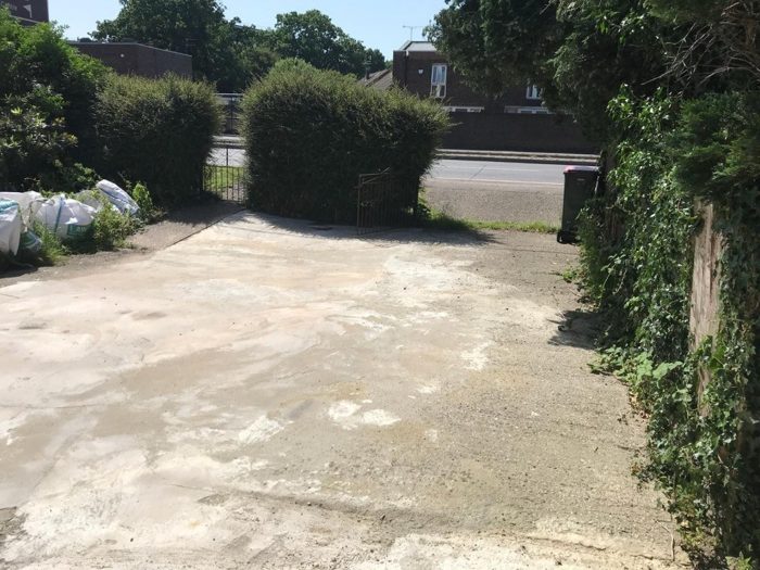 Photo of London Road, Gatwick, RH10