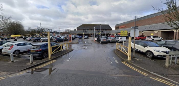 Photo of Sainsbury, Runnymede, KT16