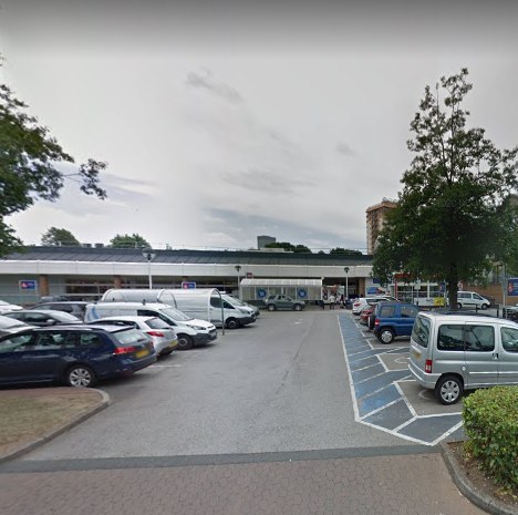 Photo of Tesco Superstore, Sheffield, S3