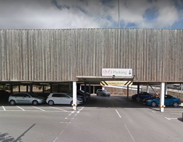 Photo of Tesco Extra, Sheffield, S4