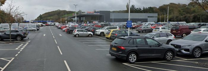 Photo of Tesco Extra, Gwynedd, LL57
