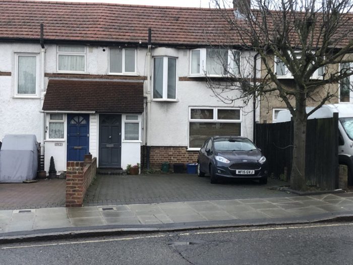 Photo of Warren Road, Richmond, TW2