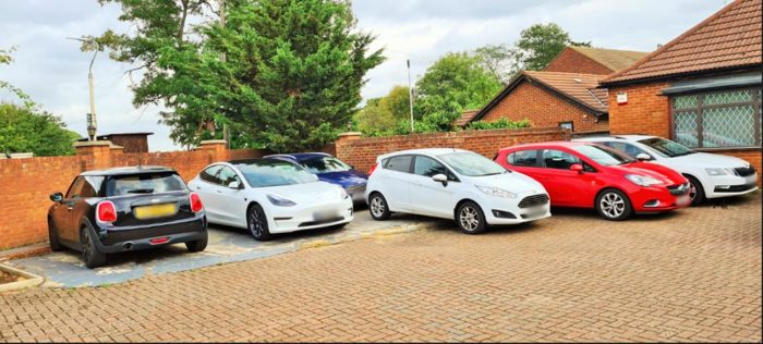 Photo of Doghurst Drive, Heathrow, UB7