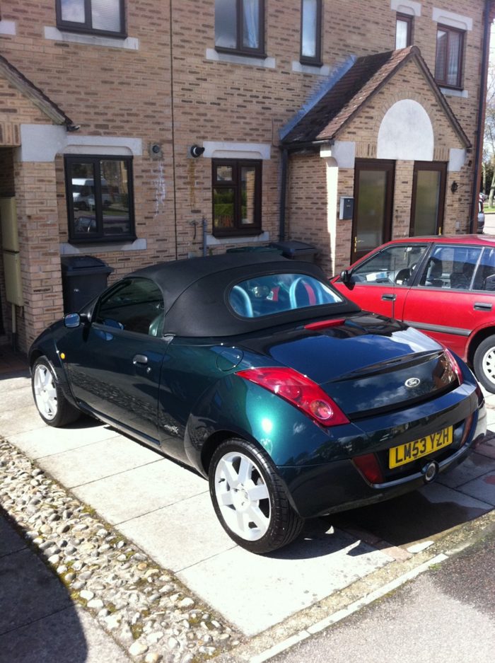 Photo of Swan Drive, Brent Cross, NW9