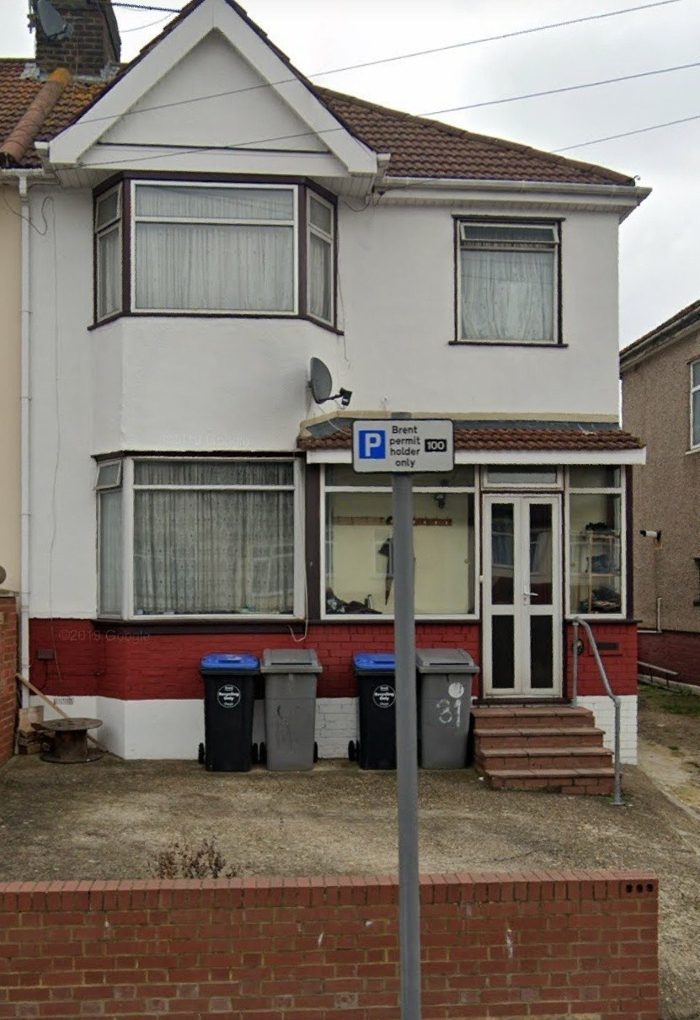 Photo of Tokyngton Avenue, Willesden, HA9