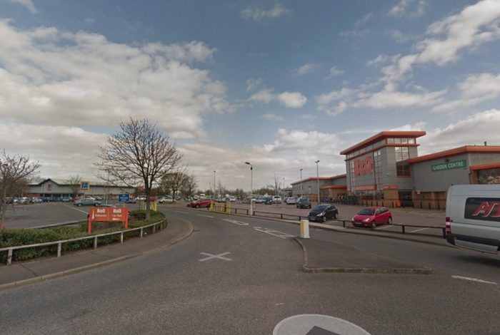 Photo of B, Luton, LU1