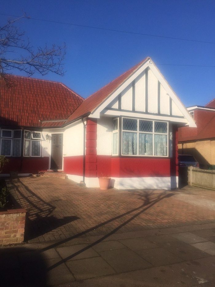 Photo of Milton Avenue, Barnet, EN5